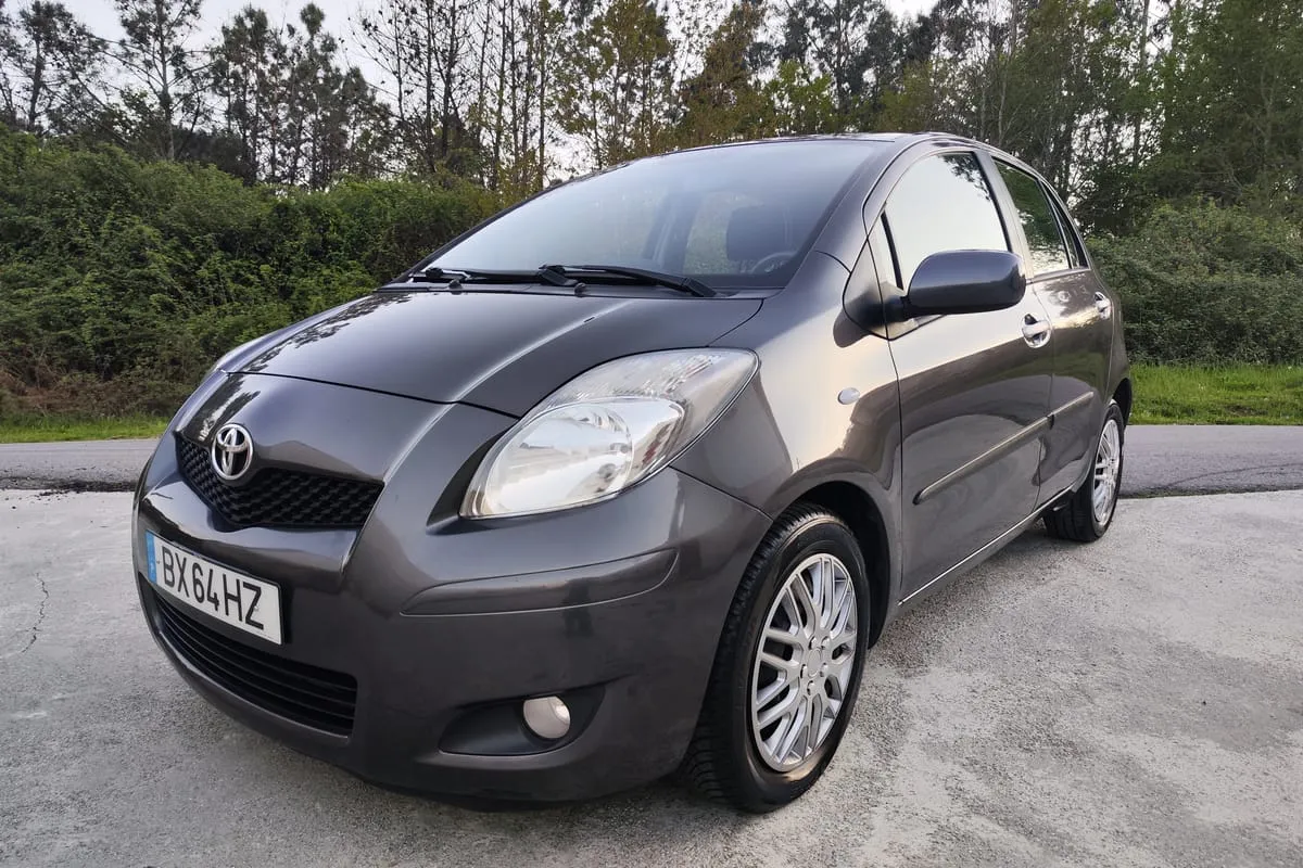 Toyota Yaris 1.33vvti 16v Automático 2010