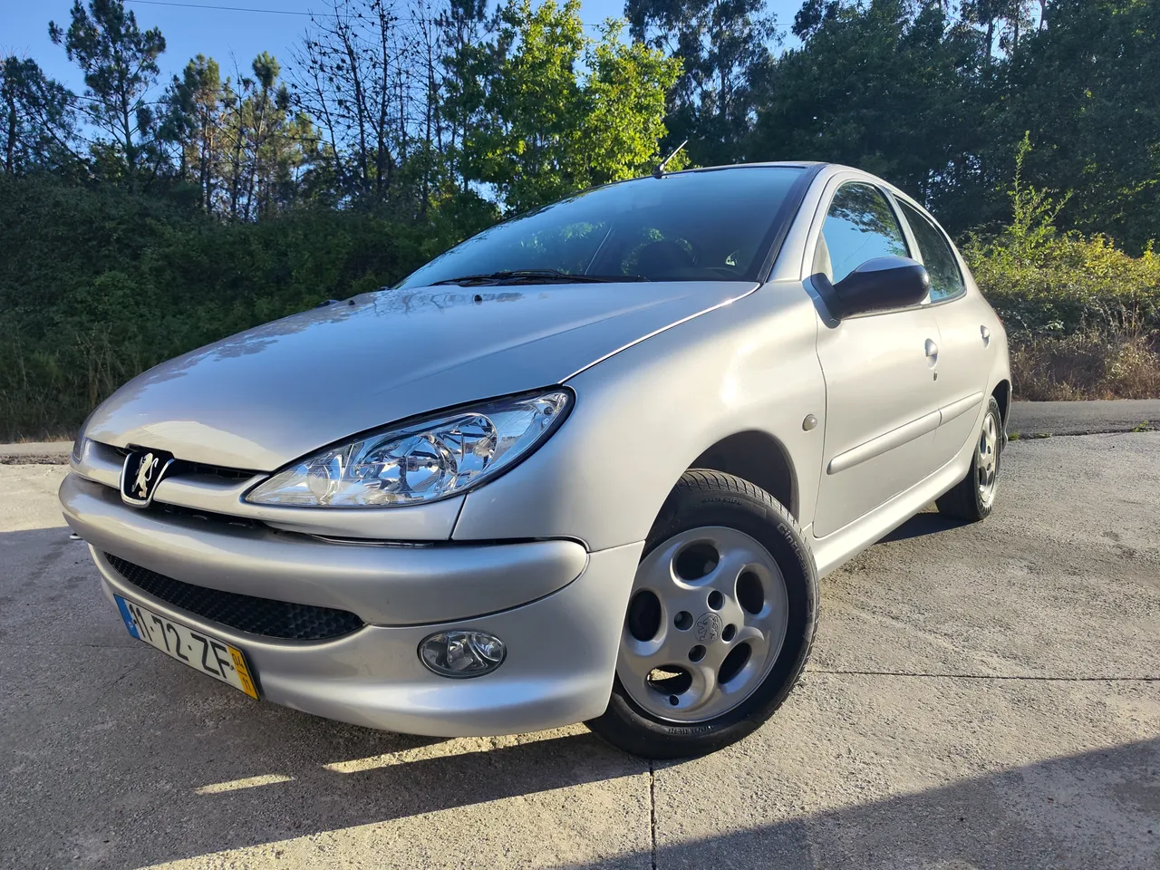 Peugeot 206 Black&White 2004 